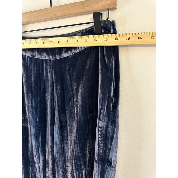 Marie Oliver Womens Carter Velvet Crinkle Wide Leg Elegant Chic Blue Pants Sz 2 - Picture 5 of 9
